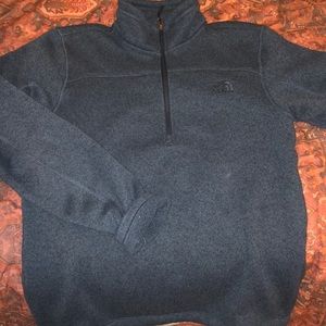 Men’s north face quarter zip